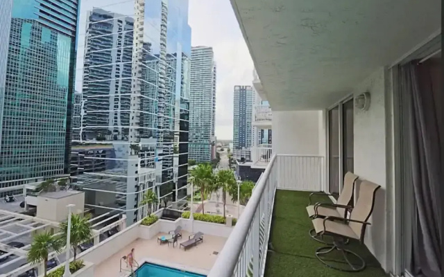 OneLuxStay in the Heart of Brickell