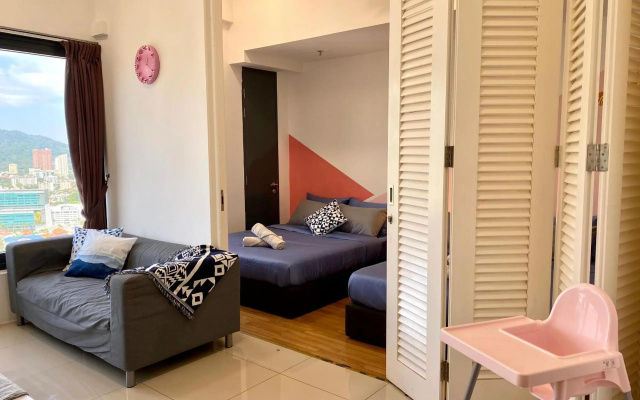 Tropicana 218 Macalister Sea & City View by stayCATion Homestay – Guest Rooms – George Town