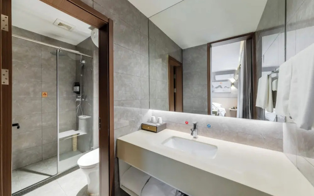 Jingbao Ruijia Hotel