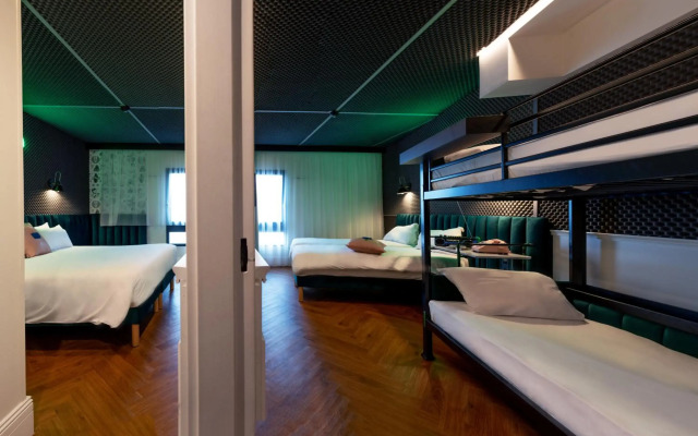Le ReMIX Hotel