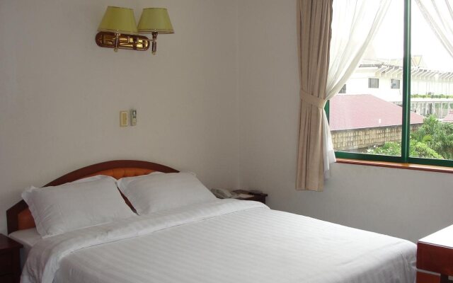 Imperial Garden Villa and Hotel