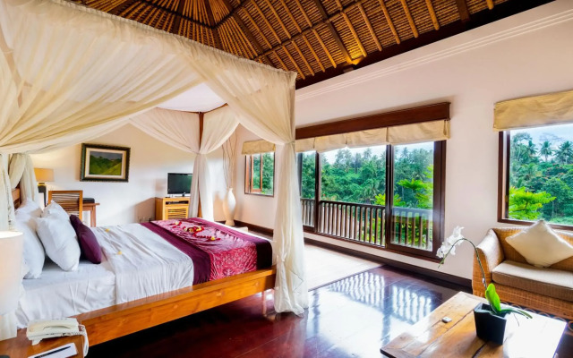 Natura Resort and Spa