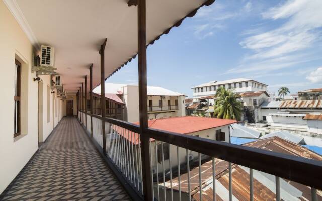 Antonio Garden Hotel