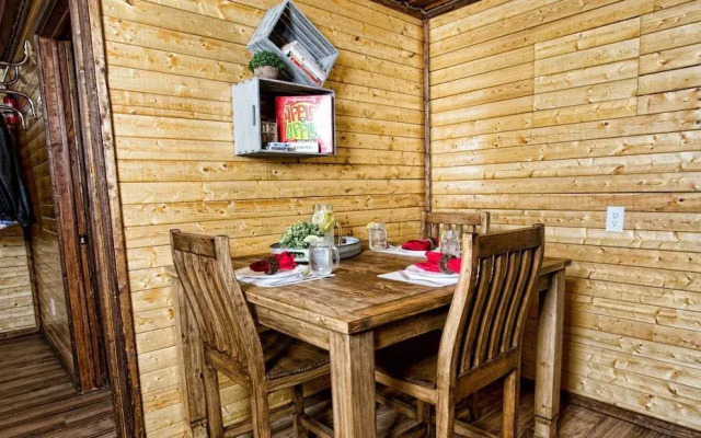 Stateline Cabins & RV