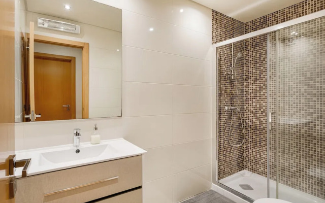 The Light Stay at Cascais