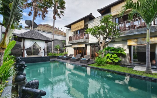 The Khayangan Dreams Villa, Seminyak