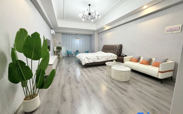 Qingcheng Theme Hotel(bengbu Wanda Store)