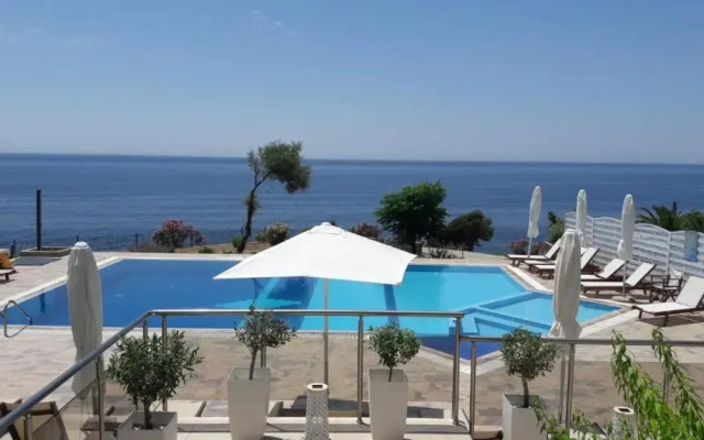 Samothraki Beach Apartments and Suites Hotel