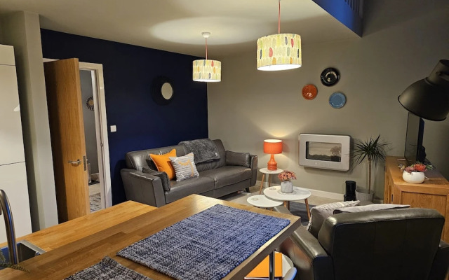 Charming 1-bed Apartment in Newark