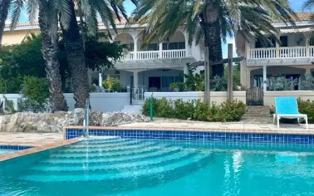 Palms & Pools apartment at Curacao Ocean Resort