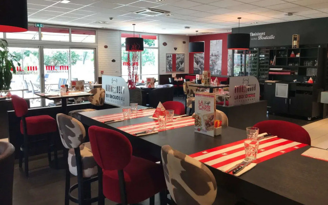 Kyriad Aix Les Milles - Plan de Campagne