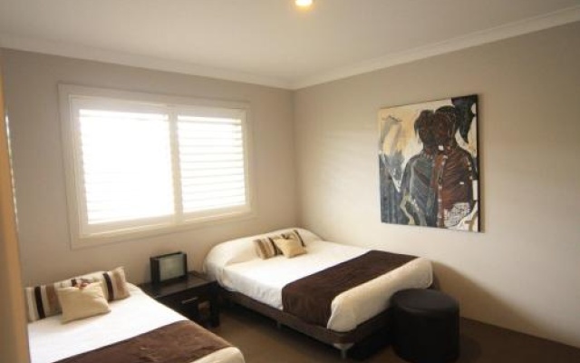 Oaks Pacific Blue 339', 270 Sandy Point Road - Huge Resort Lagoon Pool – Guest Rooms – Salamander Bay