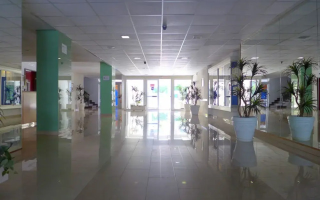 Apartamentos Alboran 24