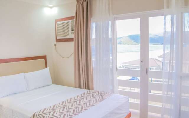 Punta Baler Hotel