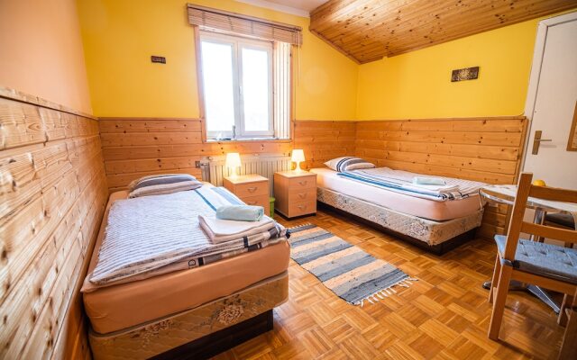 Guest House Hermanov Hram