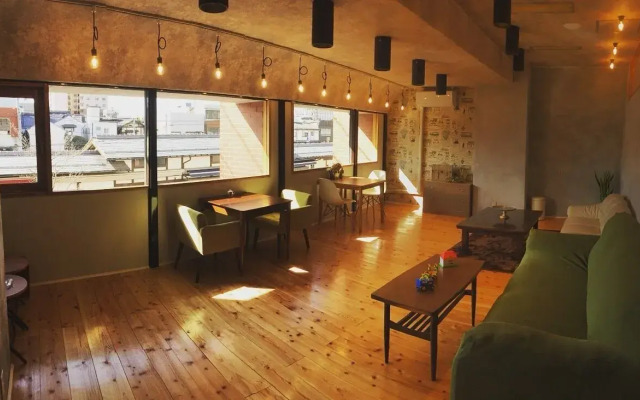 Nawate Guesthouse Hostel