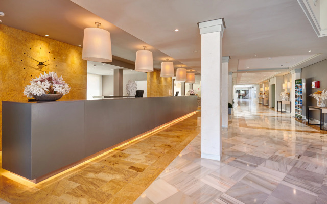 Protur Badia Park Aparthotel