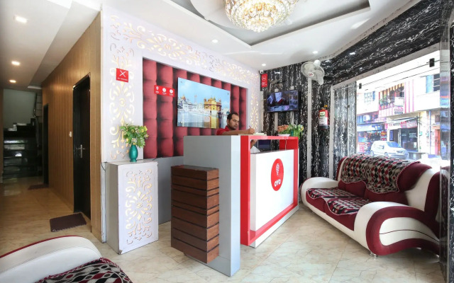 Oyo Rooms 111 Opp. Sangam Cinema