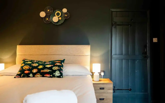 Cosy, Tranquil, Fully Equipped & Beautiful Garden