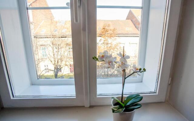 Zagreb City Vibe Apartments & Rooms