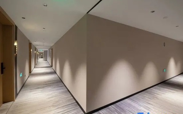 Magnotel Business Hotel (Shijiazhuang Railway Station Shida Hongqi Campus)
