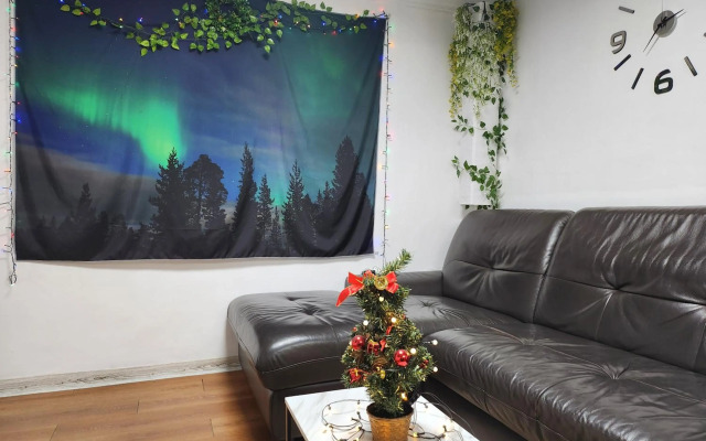 Newly renovated spacious 2 bedroom unit in HBC