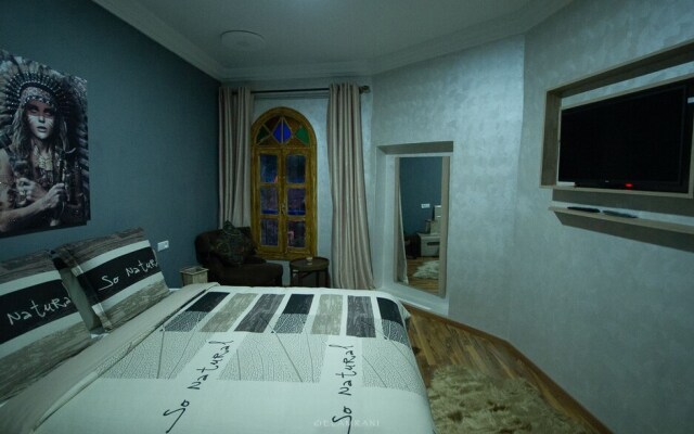 Hotel Ziryab