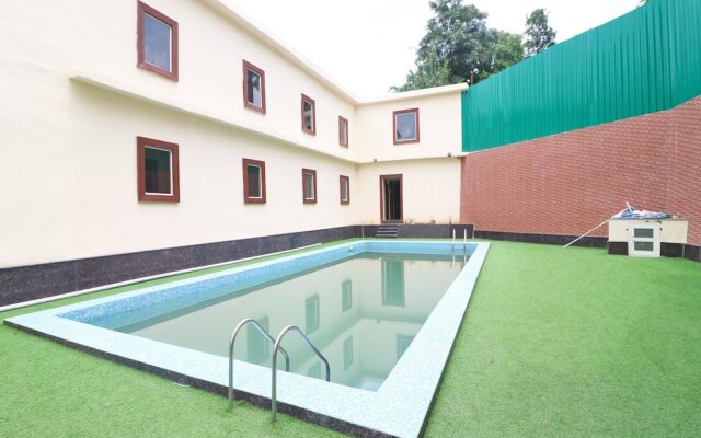 OYO 44370 Vaikunth Resort