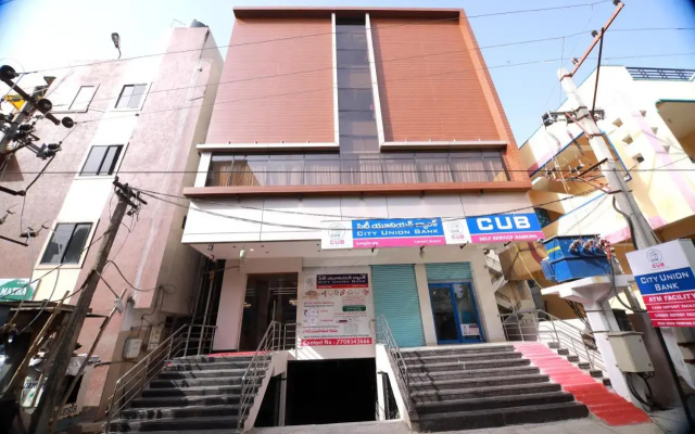 Hotel Sri Mamatha Inn