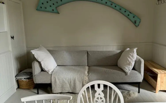 Whitstable - 3 Beds - Sleeps 6 - Pet Friendly