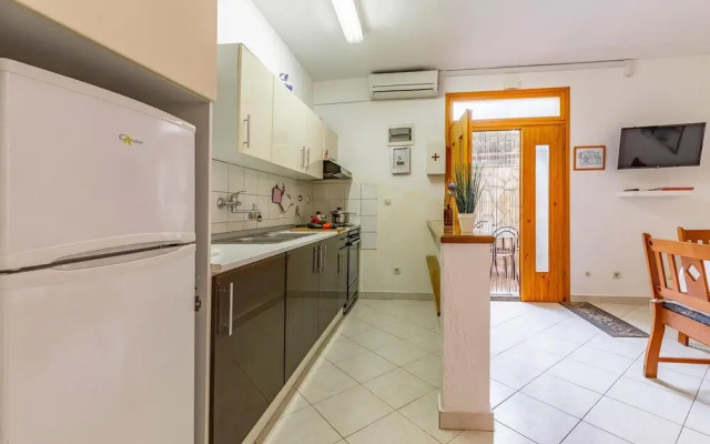 Nice Apartment in Rovinj With 2 Bedrooms and Wifi