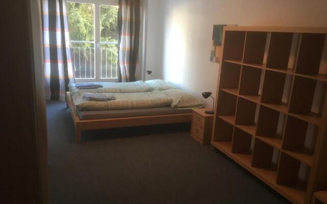 Face Aparthotel