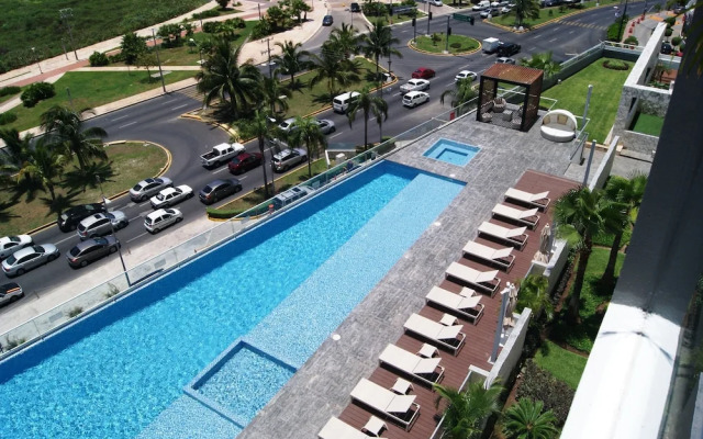 2BR Apartment Malecon Las Americas by TA