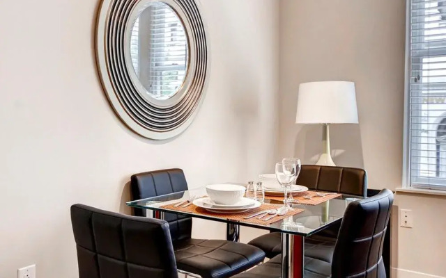Woodward Building by Global Serviced Apartments