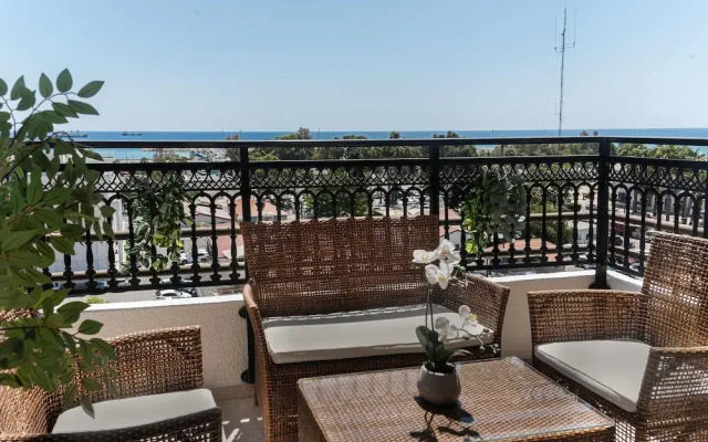 Phaedrus Living Seaview Phinikoudes Flat