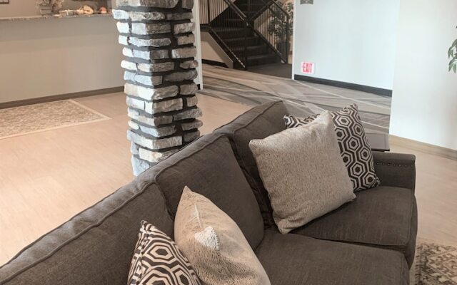 Blue Grass Inn & Suites