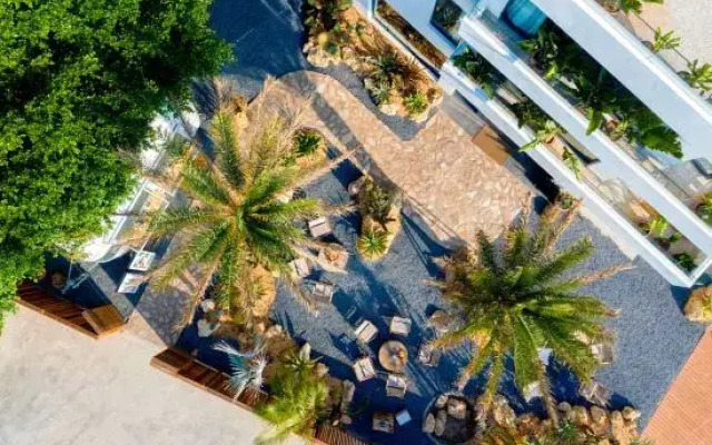 Miyue · ShenZhen Monemvasia Sea View Resort