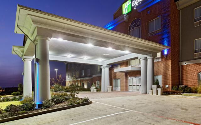 Holiday Inn Express Hotel & Suites Graham, an IHG Hotel