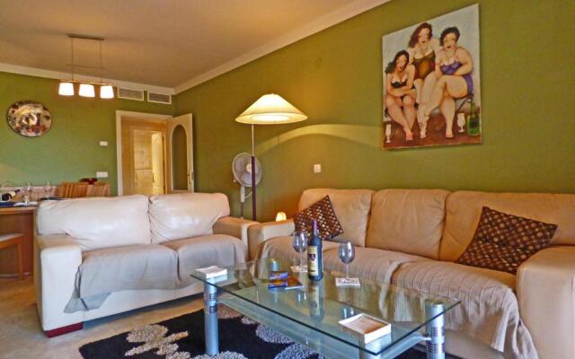 Garden Apartment in Elviria