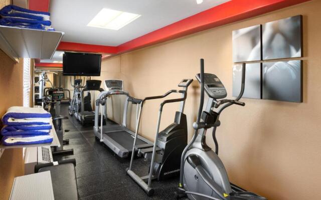 Country Inn & Suites by Radisson, Lexington, KY