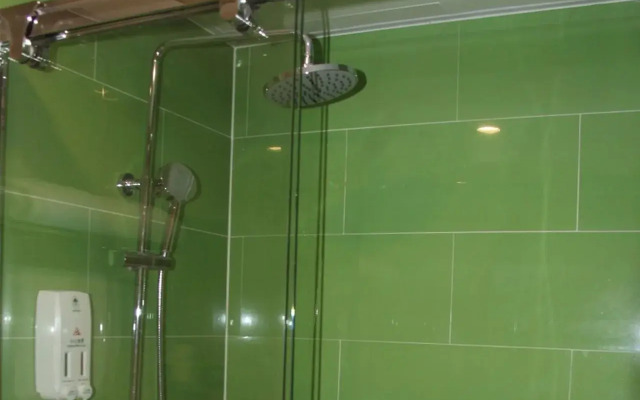 GreenTree Inn Shanghai Minxing Beiqiao Station Express Hotel