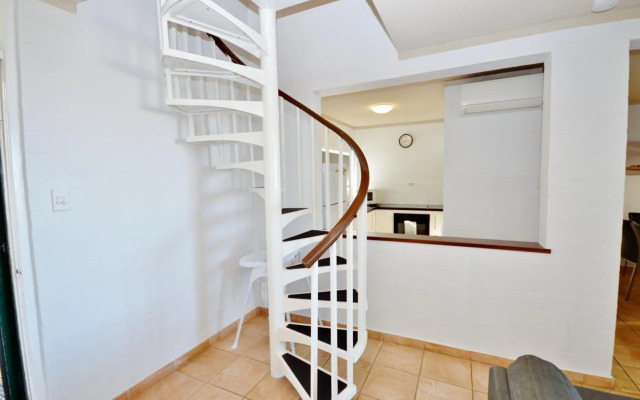 Riverview Holiday Apartment Unit 9 - Kalbarri WA