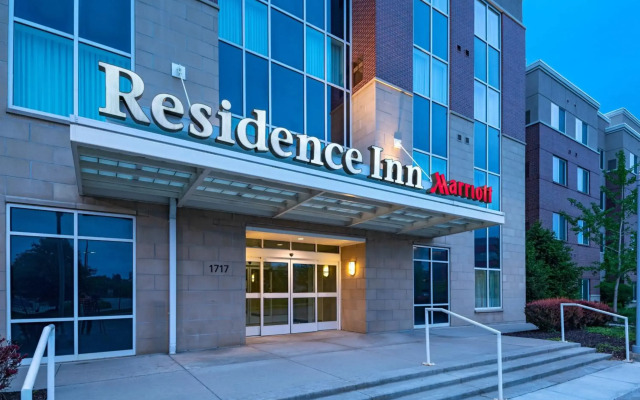 Residence Inn by Marriott Omaha Aksarben Village
