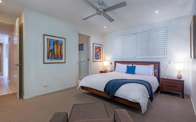 Pavillion 17 - Waterfront Spacious 4 Bedroom With Own Inground Pool And Golf Buggy – Guest Rooms – Hamilton Island