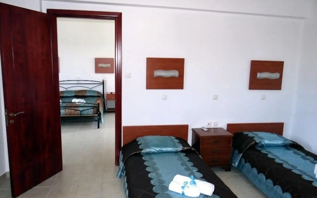 Anelia Boutique Studios & Apartments