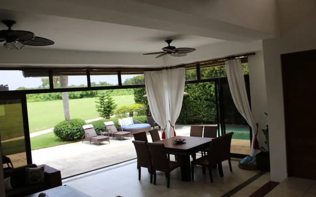 Villa FV 4BR 12Pax 6Beds HugeTerrace