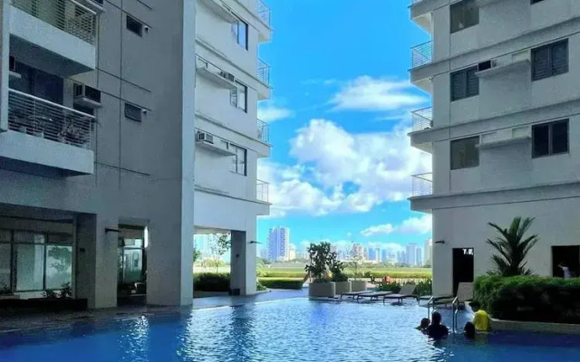 2br Unit at Asmara Near St Lukes Medical Center