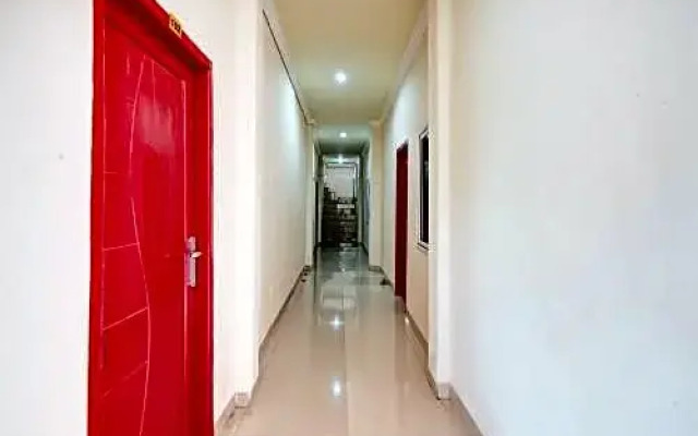 OYO 90715 Green Guesthouse