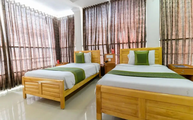 Hotel Tri-Star Regency