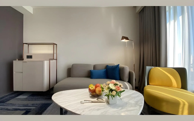Monarch Plaza Hotel